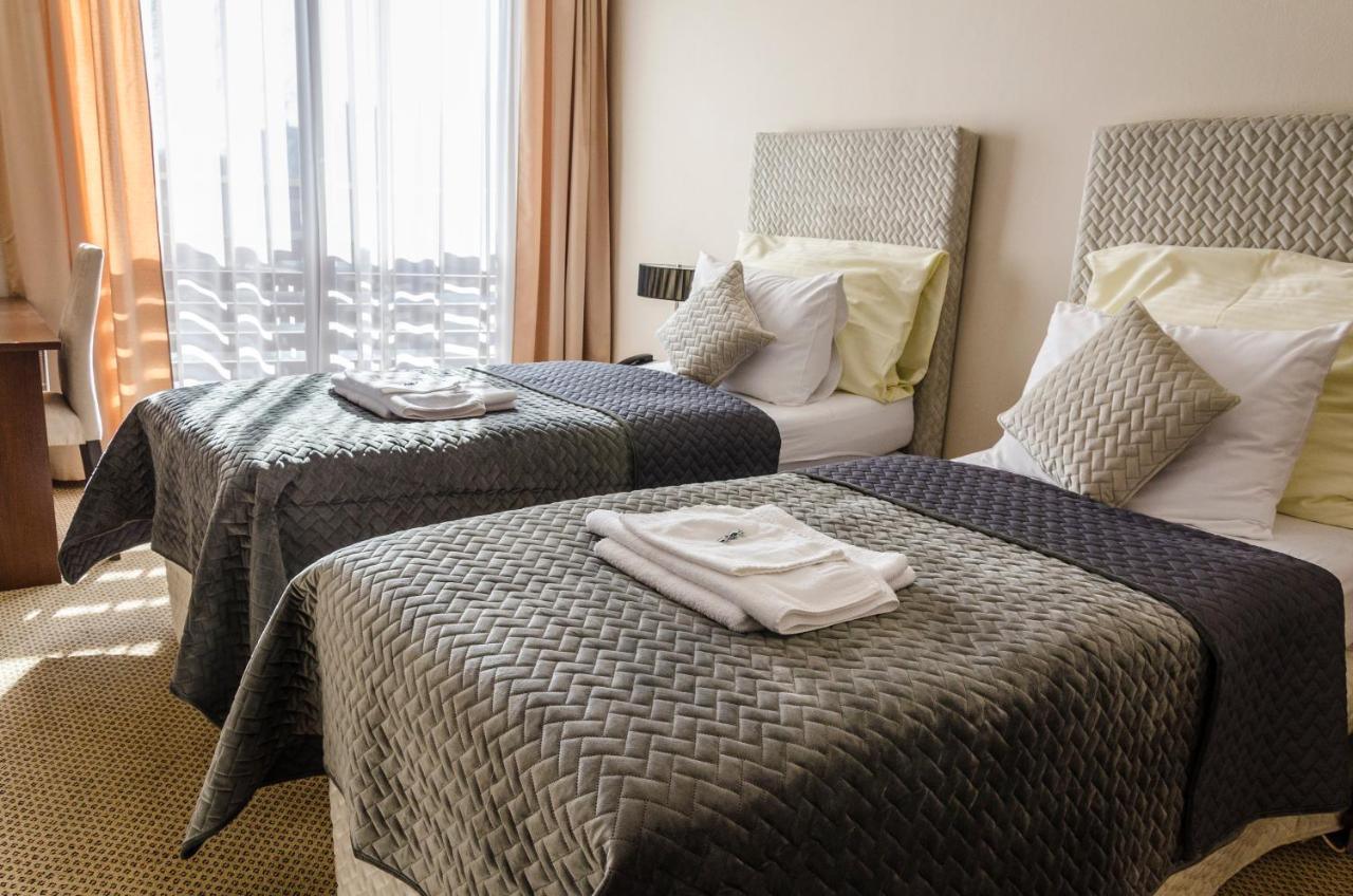 Hotel Rokoko Kassa Kültér fotó